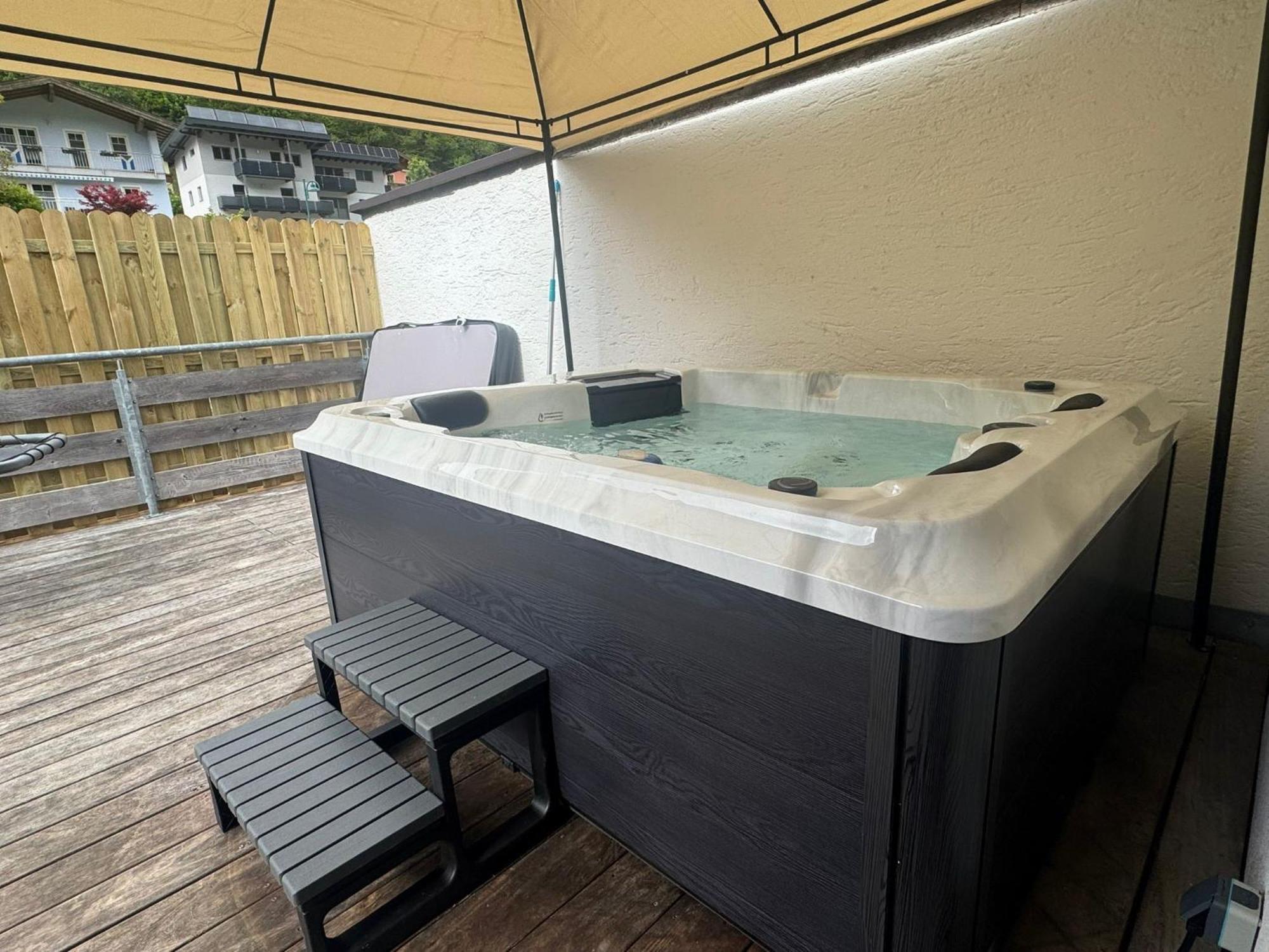 תיירזה Alpenlodge, Ferienwohnung 8 מראה חיצוני תמונה